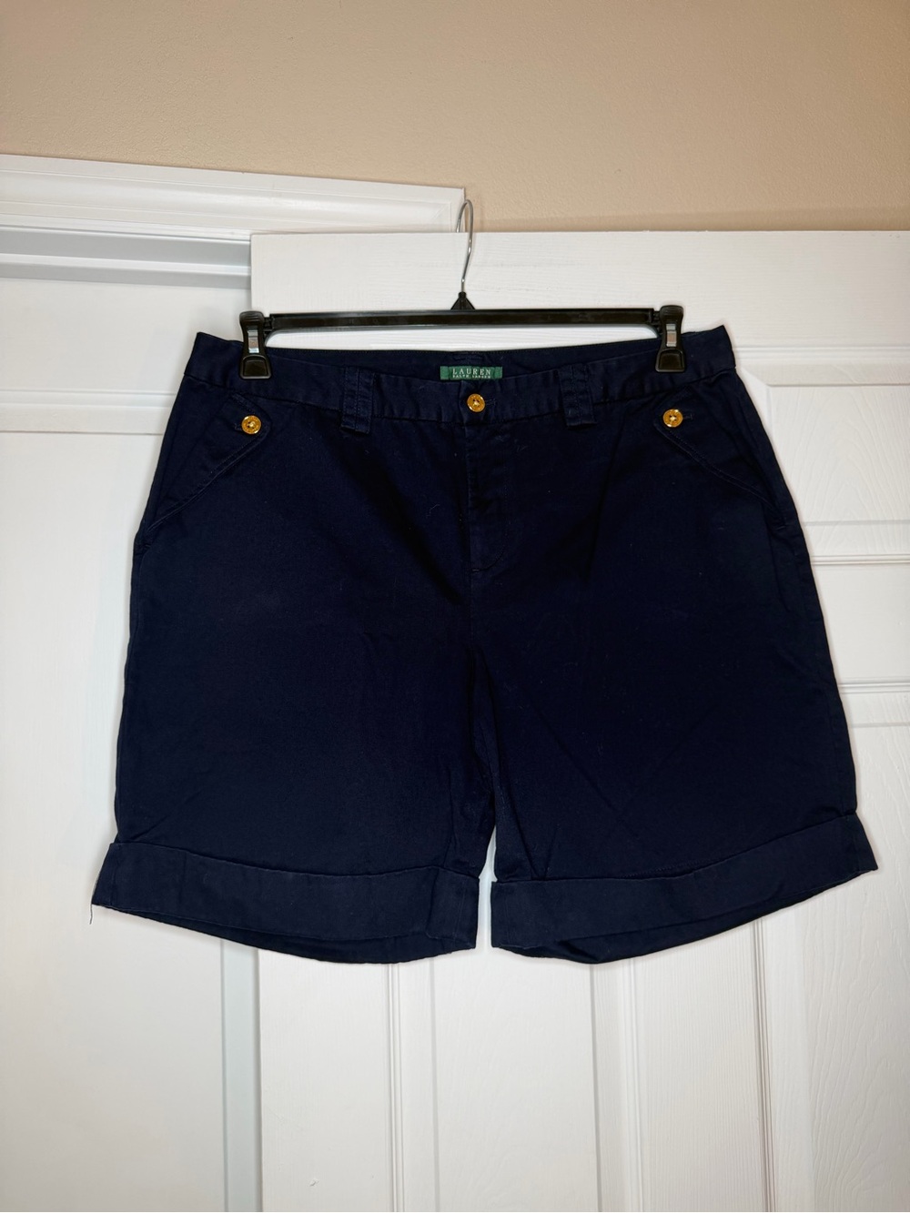 Lauren Ralph Lauren Navy Blue Cuffed Chino Shorts Gold Buttons Women Sz 16W